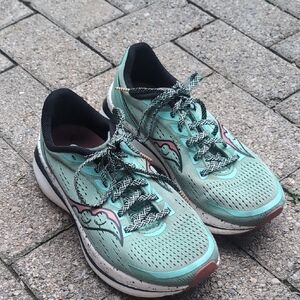 Saucony Endorphin Speed 3 Running Shoes